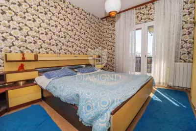 House 300 m², Kanfanar - large yard and quiet location - 20