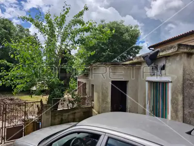 Haus 184 m², Barban - zur Adaptierung mit Gartenfläche - 12