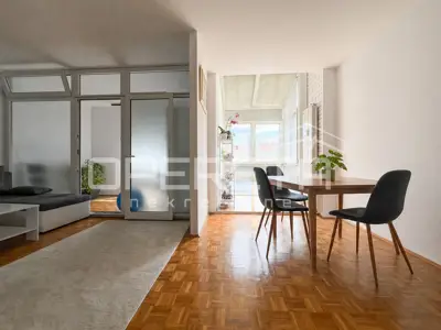 Wohnung 60 m², Sesvete, 2-Zimmer in der Selčinska Straße