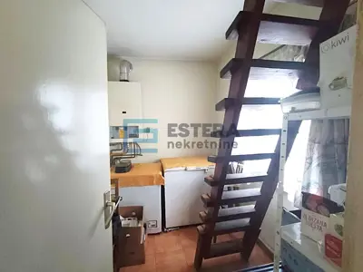House 153 m², Čret - peaceful surroundings and orchard - 12