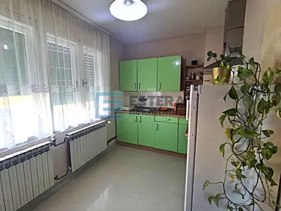 House 153 m², Čret - peaceful surroundings and orchard - 8