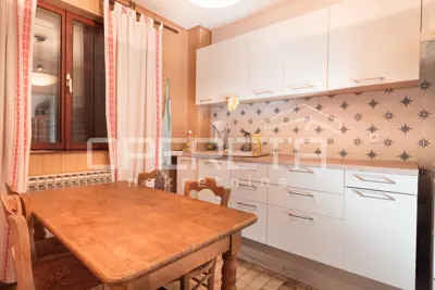 Haus 1.834 m², Varaždin Breg - ruhige Lage - 3