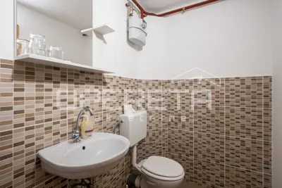 Haus 1.834 m², Varaždin Breg - ruhige Lage - 9