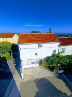 Istrian stone house with sea view - surroundings of Pula - 4