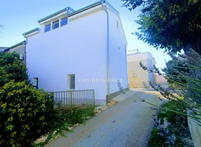 Istrian stone house with sea view - surroundings of Pula - 3