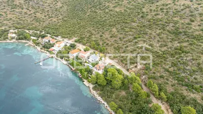 Građevinsko zemljište 507 m², Lastovo - 2. red od mora - 14