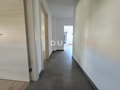 Apartment 72 m², Viškovo - 2 bedrooms, balcony - 10
