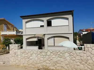 House with two residential units 230 m from the sea - 2