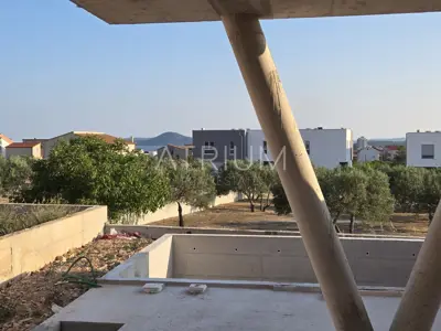 Stan 166 m², Vodice - privatni bazen i vrt - 6