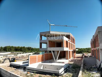 Stan 166 m², Vodice - privatni bazen i vrt - 3
