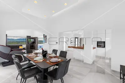 Villa 3.385 m², Vrh bei Buzet, atemberaubender Panoramablick auf Istrien - 14