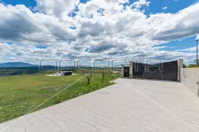 Villa 3.385 m², Vrh bei Buzet, atemberaubender Panoramablick auf Istrien - 18