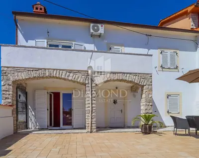 House 125 m², Marčana - pool and spacious yard - 4