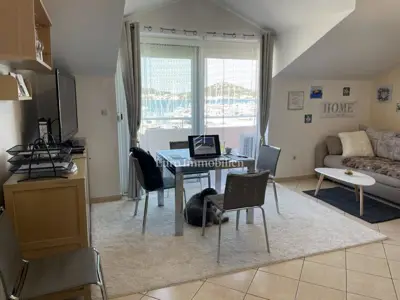 Apartment 48 m², Murter - sea view and terrace - 10