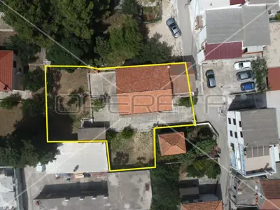 House 290 m², Tisno - center, 4 apartments - 2