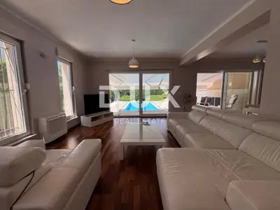 Villa 259 m², Kožino - 100 m vom Meer, Pool - 17