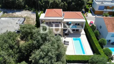 Villa 259 m², Kožino - 100 m vom Meer, Pool - 6