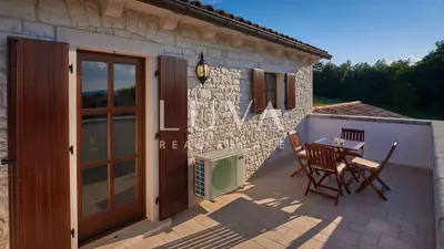 Haus 202 m², Karojba - Pool und Sommerküche - 16