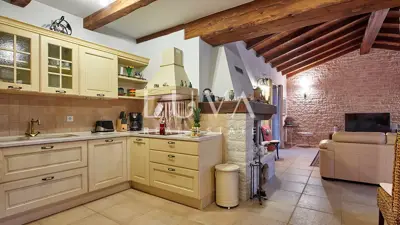 Haus 202 m², Karojba - Pool und Sommerküche - 5