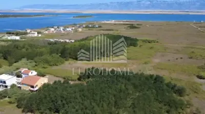 Građevinsko zemljište 1.600 m², Privlaka - 400 m od mora - 3