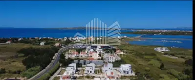 Građevinsko zemljište 1.600 m², Privlaka - 400 m od mora - 2