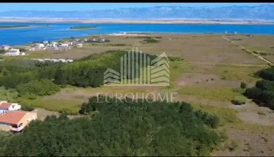 Građevinsko zemljište 1.600 m², Privlaka - 400 m od mora - 5