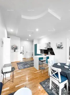 Luksuzan stan u srcu Pule – 122 m². Pješačka zona. - 5