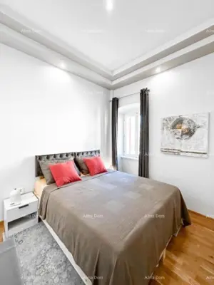 Luksuzan stan u srcu Pule – 122 m². Pješačka zona. - 12