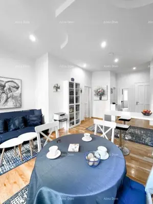 Luksuzan stan u srcu Pule – 122 m². Pješačka zona. - 4