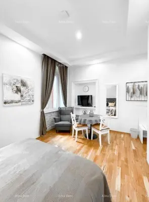 Luksuzan stan u srcu Pule – 122 m². Pješačka zona. - 11