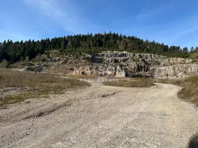 Građevinsko zemljište 9.999 m², Vrata - industrijska zona - 3