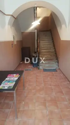 Commercial space 133 m², Rijeka Centar - 4 rooms - 18