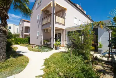 Stan 55 m², Poreč - prizemlje, vrt 190 m² - 5