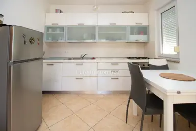 Stan 55 m², Poreč - prizemlje, vrt 190 m² - 3