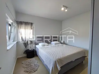Modern two-bedroom apartment with sea view, ground floor, 75 m², Pag - 9