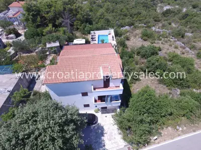 House 300 m², Primošten, quiet area and pool - 3