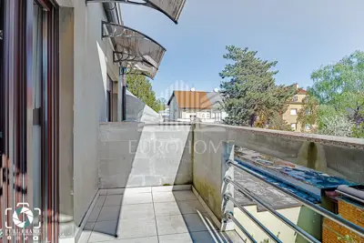 KUĆA NA TRI ETAŽE 250 m², RAVNICE - 14