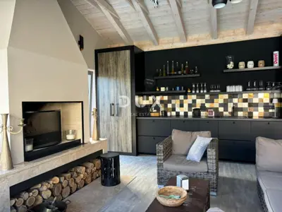 House for sale in Poreč, 302 m² - 11