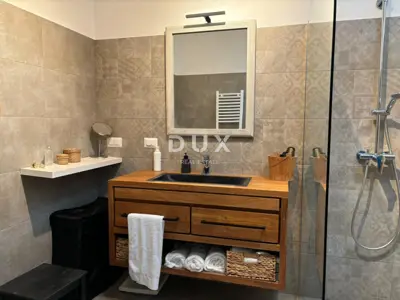 House for sale in Poreč, 302 m² - 13