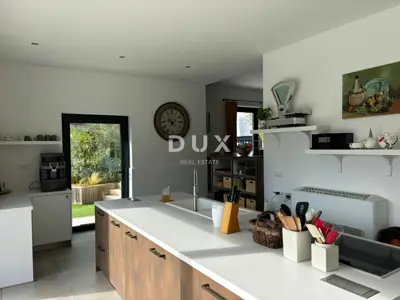 House for sale in Poreč, 302 m² - 22