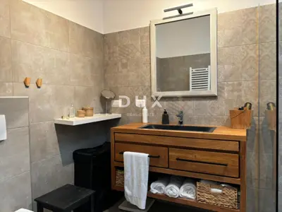 House for sale in Poreč, 302 m² - 14