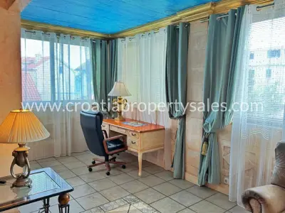 Wohnung, Split, 161 m², 3-Zimmer, 1 460 000 € - 6