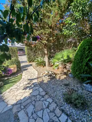 Haus 415 m², Petrčane - Meerblick und 3 Wohnungen - 10