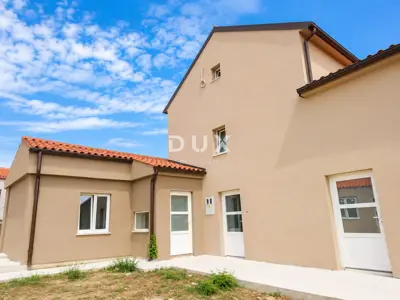 House 185 m², Pinezići near Marčana - stone shell house