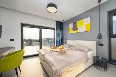 Vila 250 m² u Svetvinčentu, grijani bazen i sunčalište - 12