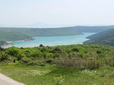 PUNTERA građevinski teren.