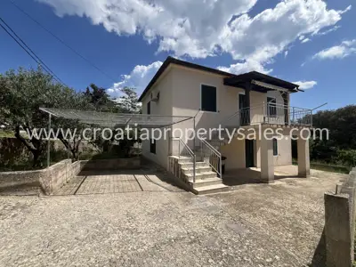 Kuća, Hvar, 160 m², 270 000 € - 13