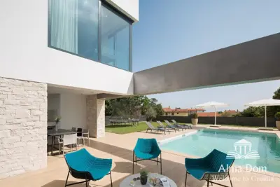 Vila 400 m², Ližnjan - luksuzna vila s bazenom - 3