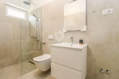 Haus 150 m², Fažana Umgebung - Pool und Gartengrundstück - 12