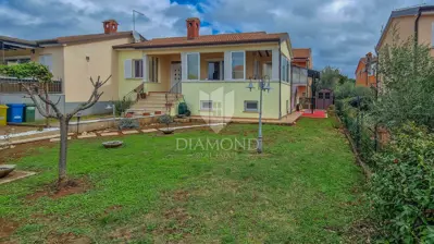 Poreč, Umgebung, wunderschönes Doppelhaus mit Meerblick! - 2